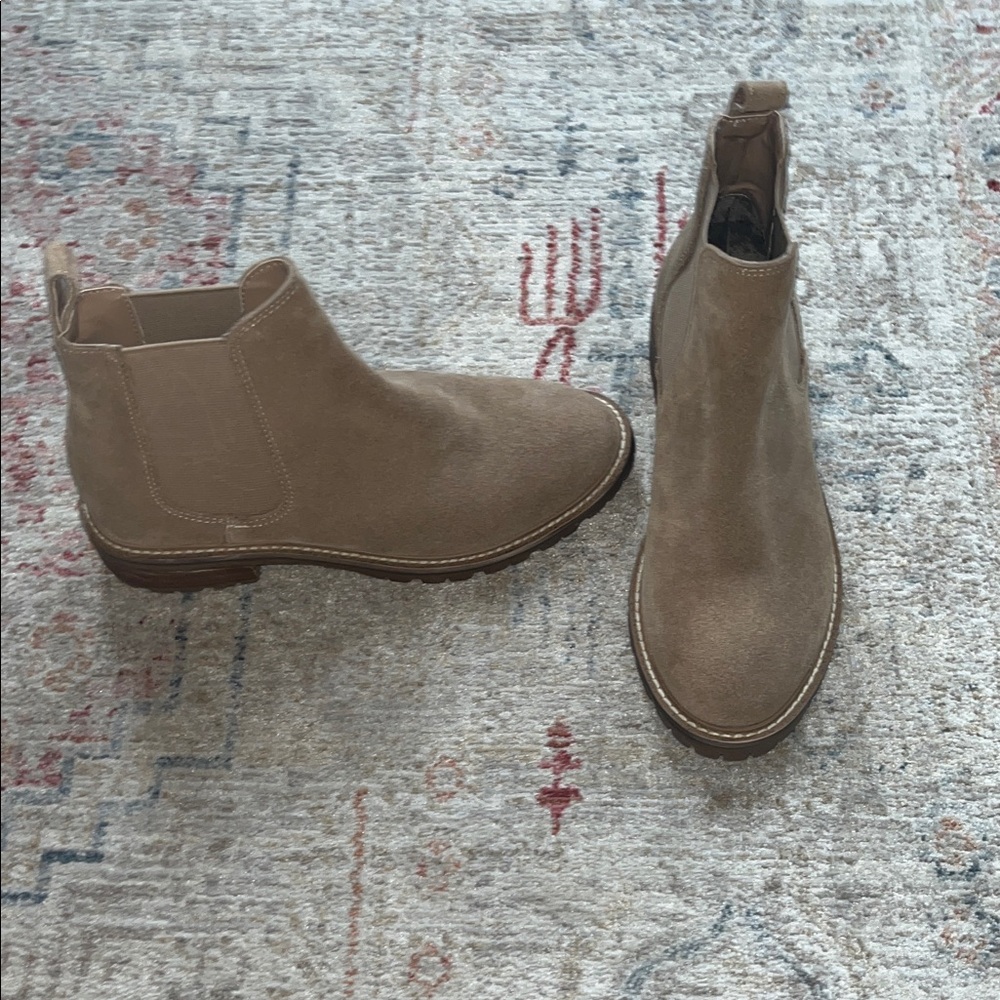 Steve Madden Brown Suede Ankle Booties - Picture 6 of 11